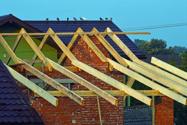 Ein Haus ist im Bau — Stockfoto