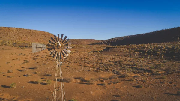 Stary Wiatrak Francji Regionie Centralnym Republiki Południowej Afryki Karoo — Zdjęcie stockowe