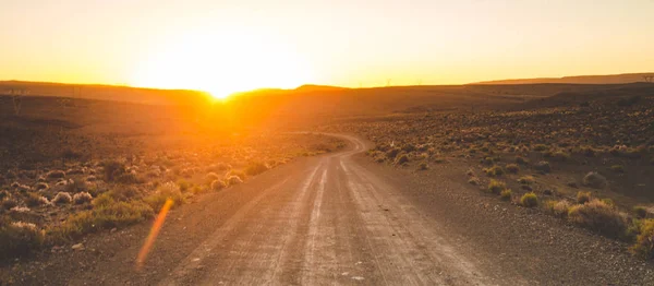 Escenas Icónicas Región Karoo Sudáfrica Camino Grava Condiciones Semi Desierto —  Fotos de Stock