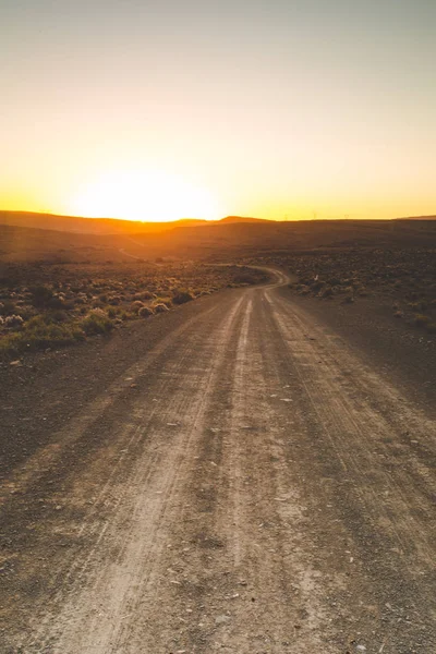 Escenas Icónicas Región Karoo Sudáfrica Camino Grava Condiciones Semi Desierto —  Fotos de Stock