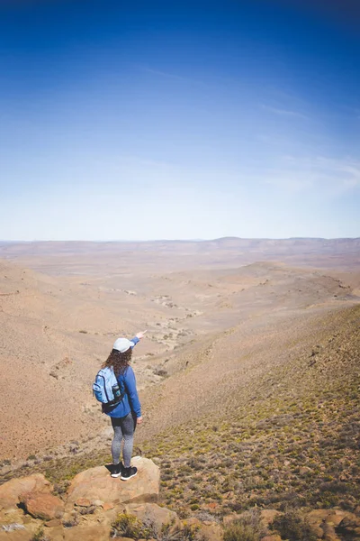 Wide Angle Image Hiker Hiking Karoo Region South Africa — Stock Photo, Image