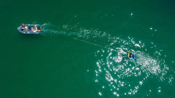 Aerial Image Water Skiers Ocean — Stock Photo, Image