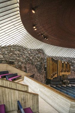 Temppeliaukio kaya kilise ünlü modern mimarlık Simgesel Yapı iç helsinki Finlandiya
