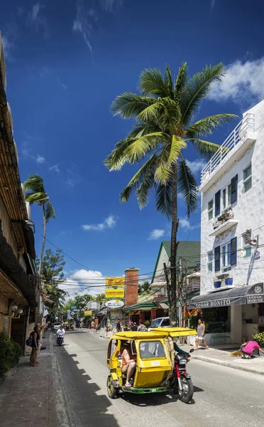 Weg Kleurrijke Lokale Tuk Tuk Moto Taxi Exotische Tropische Boracay — Stockfoto