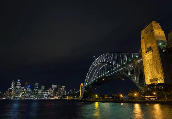 Berühmte Sydney Harbour Bridge Und Cbd Skyline Landmarks Australien Bei — Stockfoto