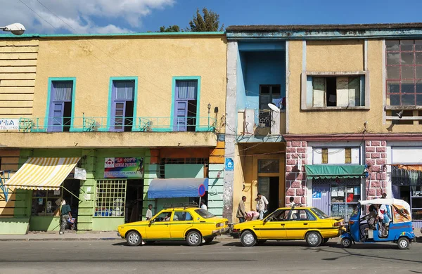 Αφρικανική Ταξί Και Τουκ Τουκ Στην Οδό Αιθιοπία Gondar — Φωτογραφία Αρχείου