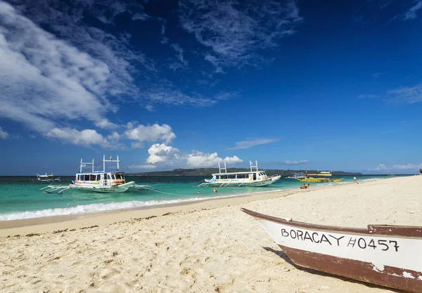 Tradizionale Filippino Asiatico Traghetto Taxi Tour Barche Sulla Spiaggia Puka — Foto Stock