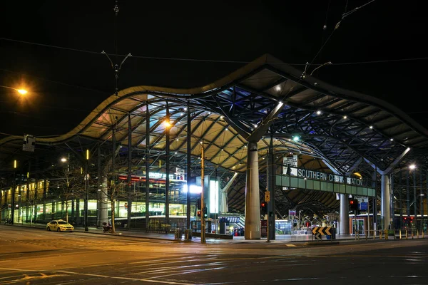 Southern Cross Rail Station Exterior Central Melbourne Australia Night — стоковое фото