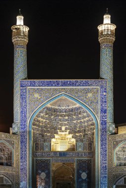 Şah Camii ünlü dönüm noktası Nakş-ı Cihan Meydanı isfahan şehir İran