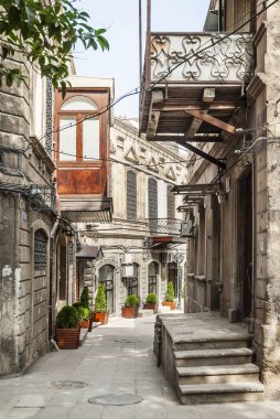 Bakü şehir eski şehir cadde görünümü, Azerbaycan
