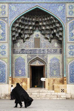 Şah Camii ünlü dönüm noktası Nakş-ı Cihan Meydanı isfahan şehir İran