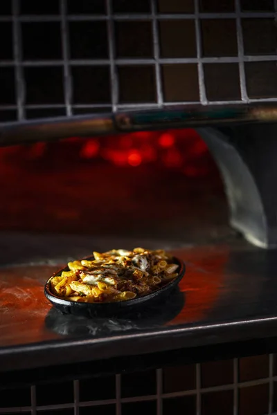 Gourmet Wood Fired Oven Baked Fresh Pasta Penne Bolognese Mozzarella — Stock Photo, Image