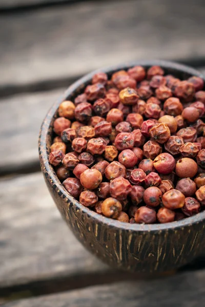 Grano de pimiento rojo seco kampot orgánico en cambodia — Foto de Stock