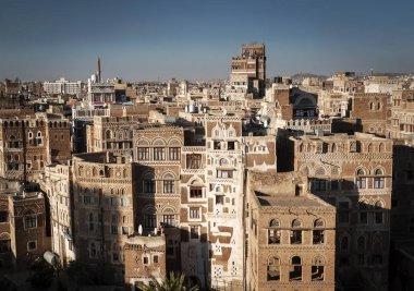 yemen'de sanaa şehir eski şehir mimarisi silueti görünümü