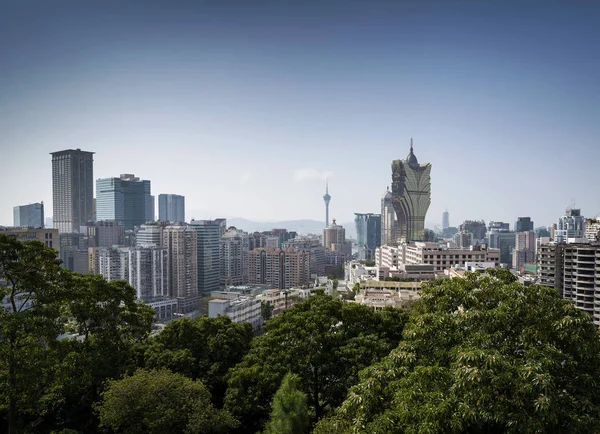 Vista horizonte urbano com blocos de torre no centro da cidade de macau — Fotografia de Stock