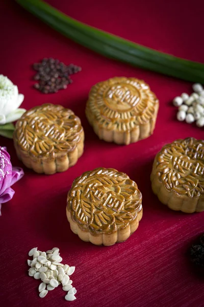 Tradicional chinês mooncakes festivo comida doce closeup — Fotografia de Stock