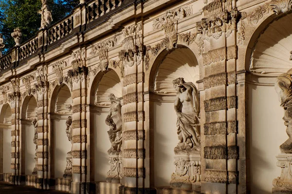 Fuentes del Dresde Zwinger en Sajonia de Alemania —  Fotos de Stock