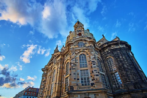 Landmarks of Saxony Allemagne - élégante ville baroque de Dresde, attraction touristique populaire — Photo