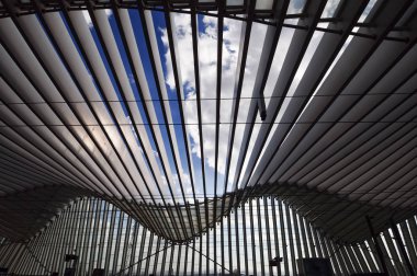 Reggio Emilia, İtalya - Mart 2018 yaklaşık: Santiago Calatrava Tren İstasyonu