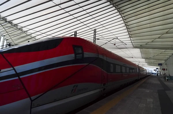 意大利的卡拉特拉瓦 2018年3月 圣地亚哥火车站 — 图库照片