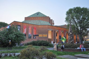 Milan, İtalya - Nisan 2018 yaklaşık: Piccolo Teatro Strehler tiyatro