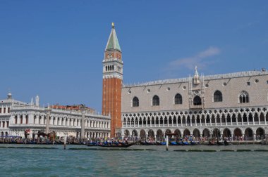 Venice, İtalya - Haziran 2018 yaklaşık: Piazza San Marco (San Marco Meydanı anlamına gelir)