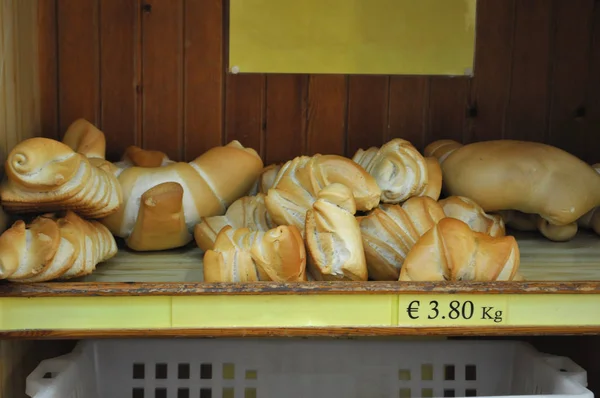 烤面包 用面粉和水做的面团 — 图库照片