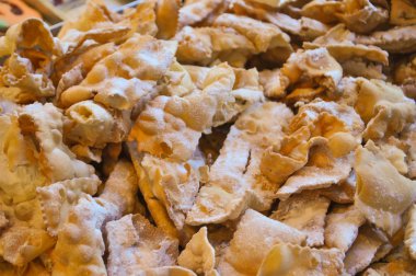 bugie aka chiacchere (karnaval börek) hamur hamur işleri kızarmış yemek pişmiş