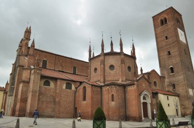 Chieri, İtalya - Haziran 2018 yaklaşık: Chieri katedral kilise Santa Maria della Scala ya da Duomo di Chieri aka