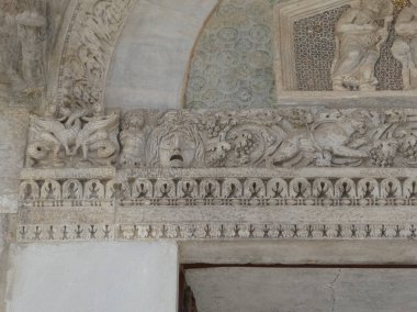 SESSA AURUNCA, İTALYA - SİRKA Eylül 2018: Sessa Aurunca Katedrali (Duomo)
