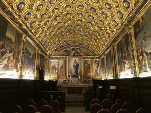 Santissima Annunziata heiligdom in Gaeta — Stockfoto