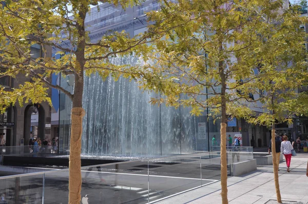 Apple Store em Milão — Fotografia de Stock