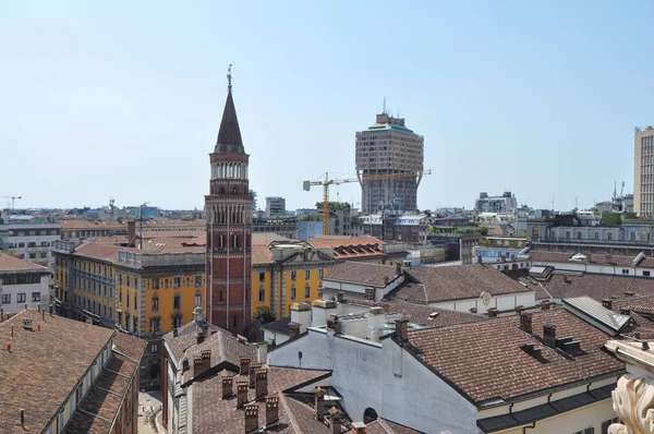 Torre Velasca in Mailand — Stockfoto