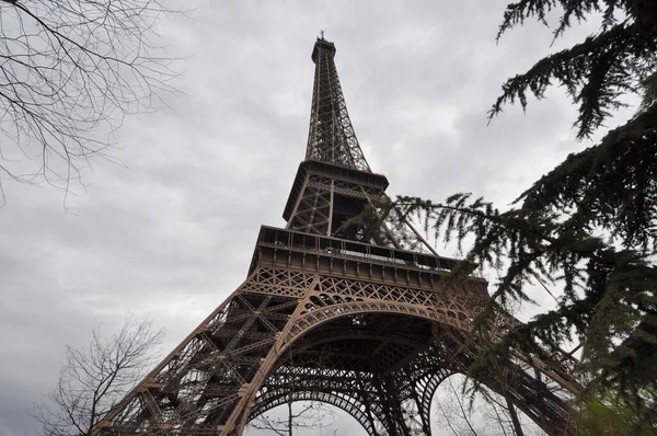Tour Eiffel i Paris — Stockfoto