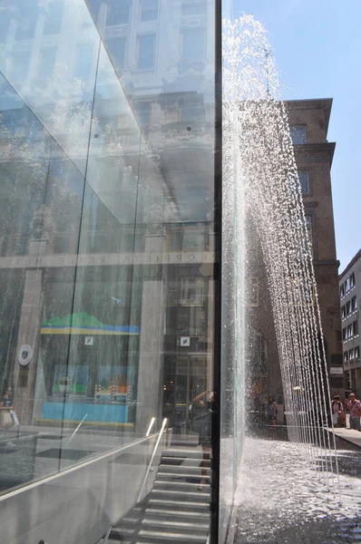 Apple Store a Milano — Foto Stock