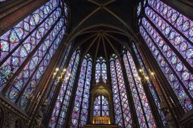 Paris 'teki Notre Dame Katedrali