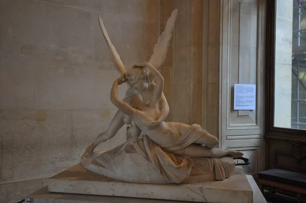 Museu do Louvre em Paris — Fotografia de Stock