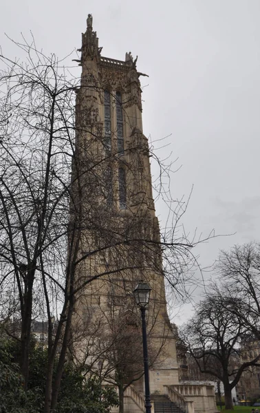 Der Saint-Jacques-Turm in Paris — Stockfoto