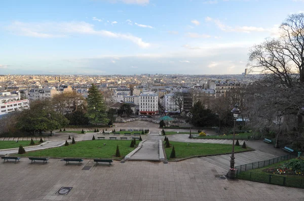 Widok na Montmartre w Paryżu — Zdjęcie stockowe