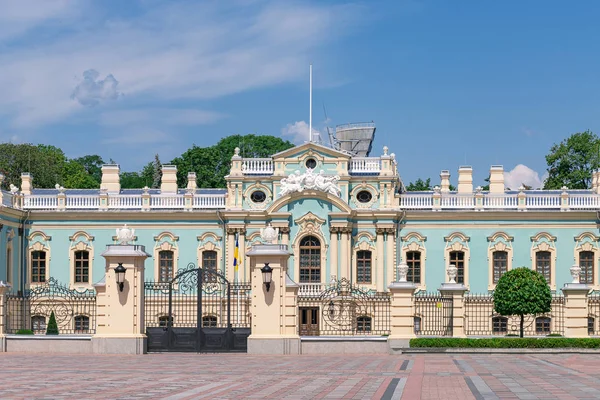 Kiev, Ukrayna-20 Temmuz 2019: Mariinsky Palace. Bir Residence