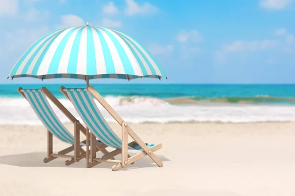 Concepto de vacaciones. Pareja de silla de playa con paraguas en un océano — Foto de Stock