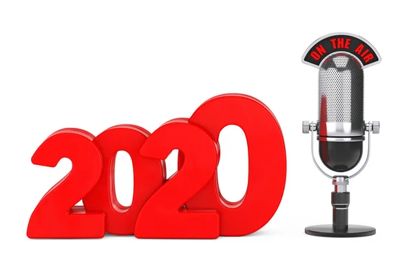 Conceito de Ano Novo 2020. Sinal de ano novo vermelho 2020 com microfone e — Fotografia de Stock