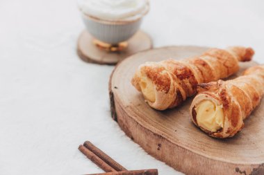 Kış tatlı sıcak kakao ile 