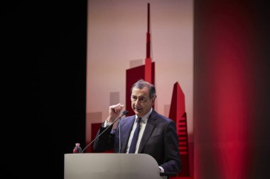 Milano İtalya Giuseppe Anaciday Kongresi'nde konuşan Sala tarih 01-25-2019 Belediye Başkanı 