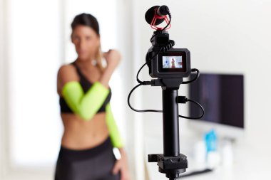 Formda blogcu yeni kollardan bahsediyor - haul