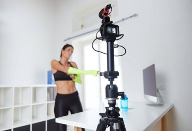 Formda blogcu yeni kollardan bahsediyor - haul