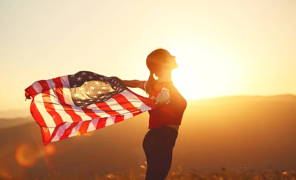 Young Happy Woman Flag United States Enjoying Sunset Natur — Stock Photo, Image