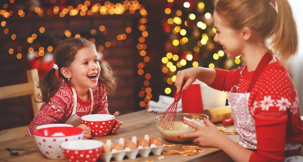 Heureux Drôle Mère Enfant Cuire Biscuit Noël — Photo
