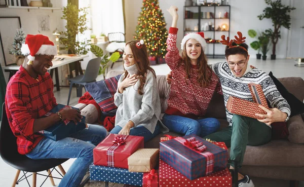 Mutlu Arkadaş Evet Kutlama Noel Yeni Bir Şirket — Stok fotoğraf