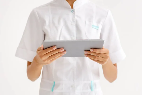 Medical Concept Cropped Unrecognizable Doctor Holding Tablet Wireless Computer White — Stock Photo, Image